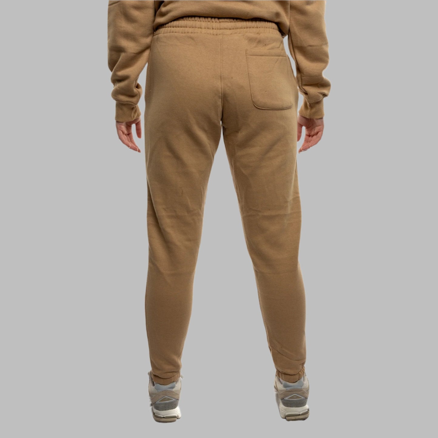Sunday Sweats Walnut Cream