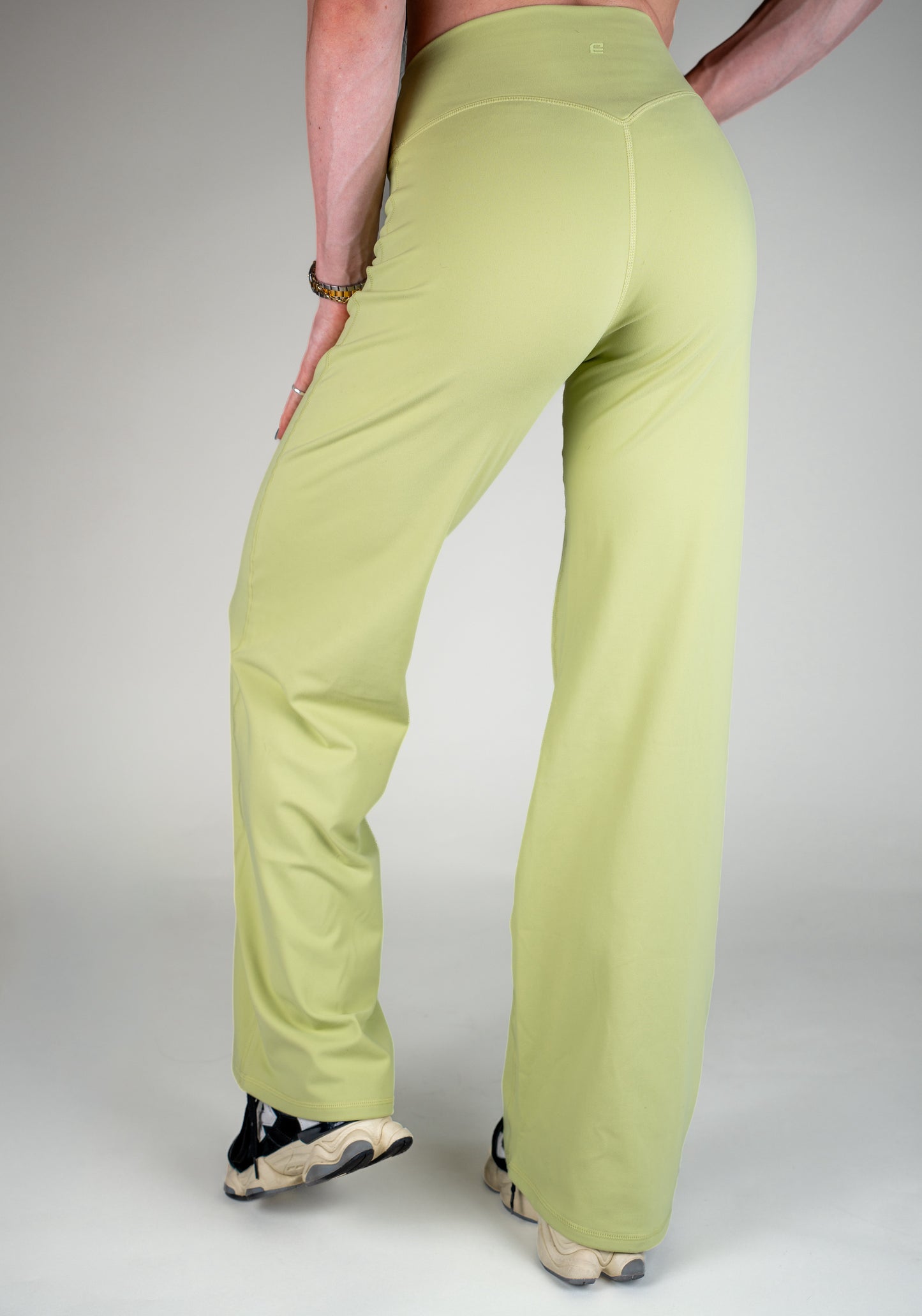 Everyday Straight Leg Bottoms Pear